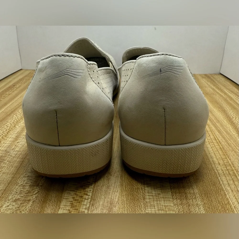 Dansko Odina Sand Milled Nubuck Perforated Sneakers Slip On Beige Shoes Sz 42